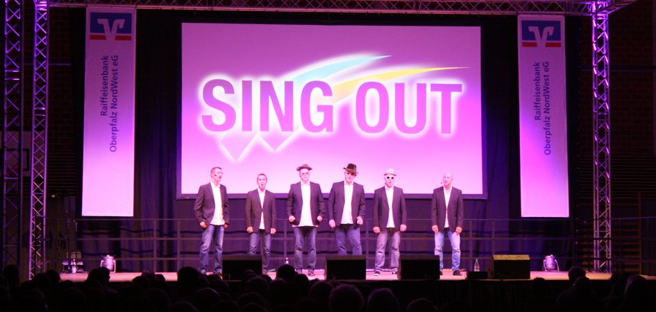 Vocalesemble SingOut auf der Bühne