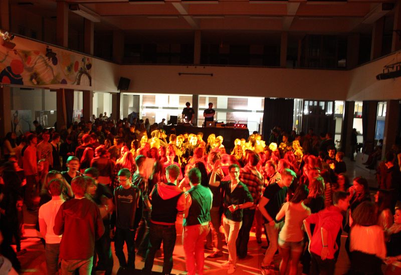 Bestes Lichtdesign von K-Tech Veranstaltungstechnik - hier bei der Open Stage Night im Gymnasium Eschenbach