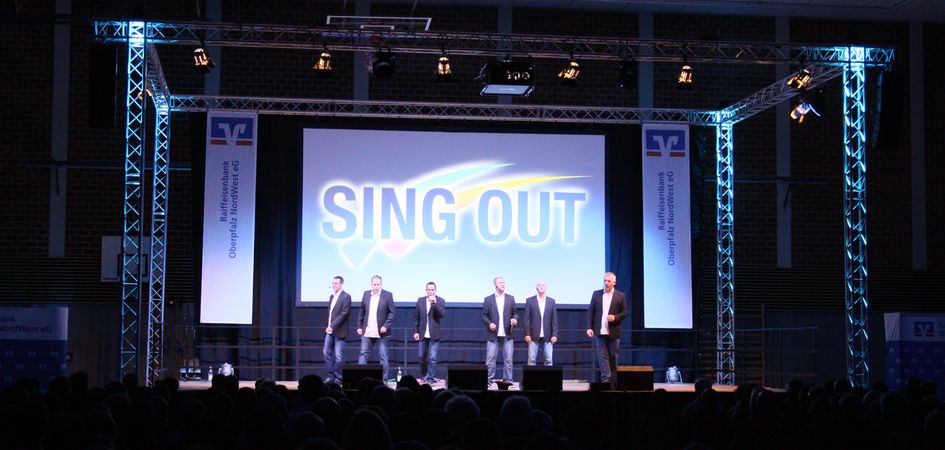 Vocalesemble SingOut auf der Bühne